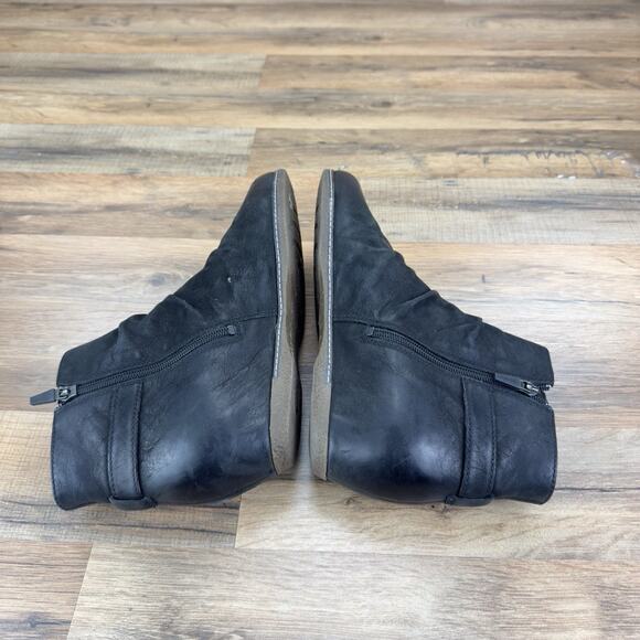 Dansko Lia Enclosed Wedge Leather Bootie Women size 40 US 9.5-10 - Picture 4 of 6